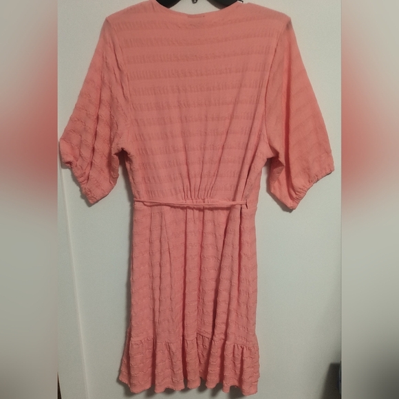 New Peach Ruffle Wrap Dress / Size 2X - Picture 7 of 12